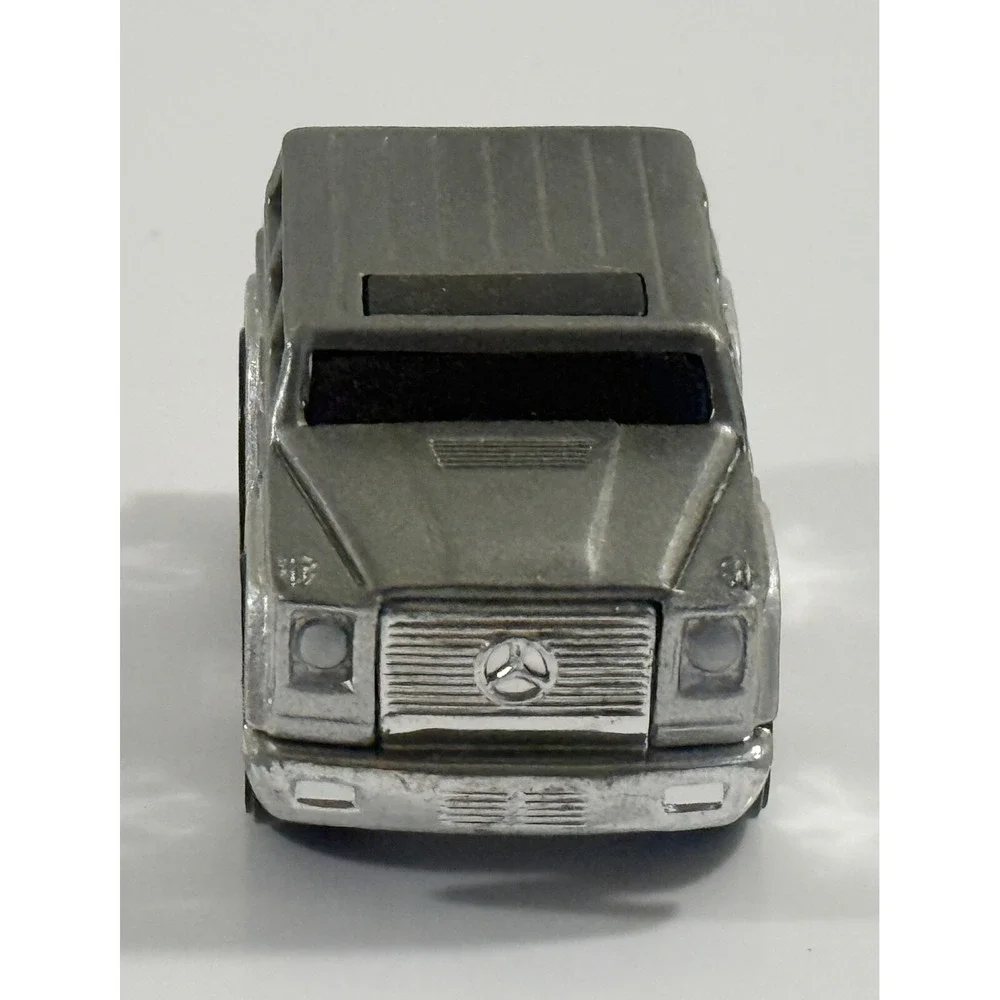 Mercedes-Benz G500 -  Hot Wheels ‎ - Gray & Silver